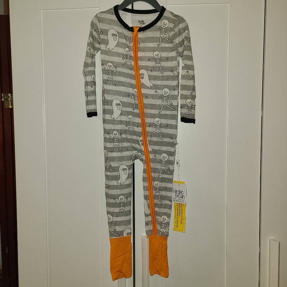 NWT Birdie Bean 2T Toddler Halloween Convertable Romper Bamboo Pajamas